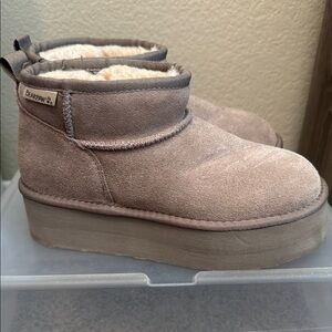 Like New - BearPaw Tan Suede Platform Shoes
